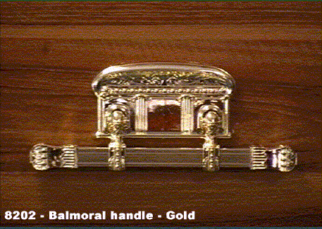 8202 - Balmoral  handle - gold 